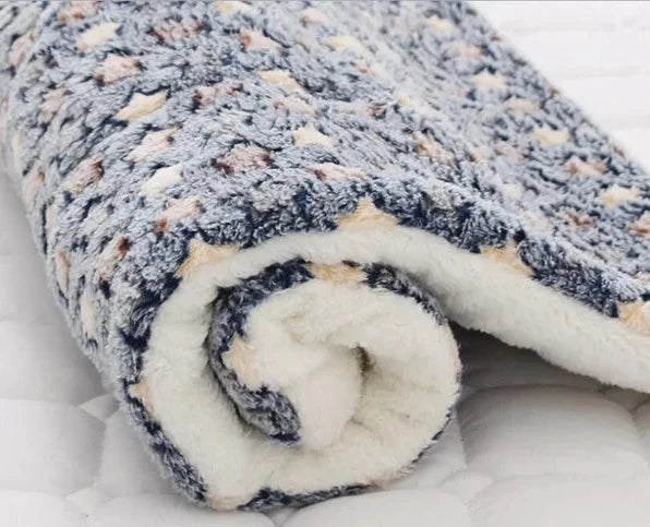 Elyse | Warm kattendekentje in Blauw & Ster, S – Huisdierentempel